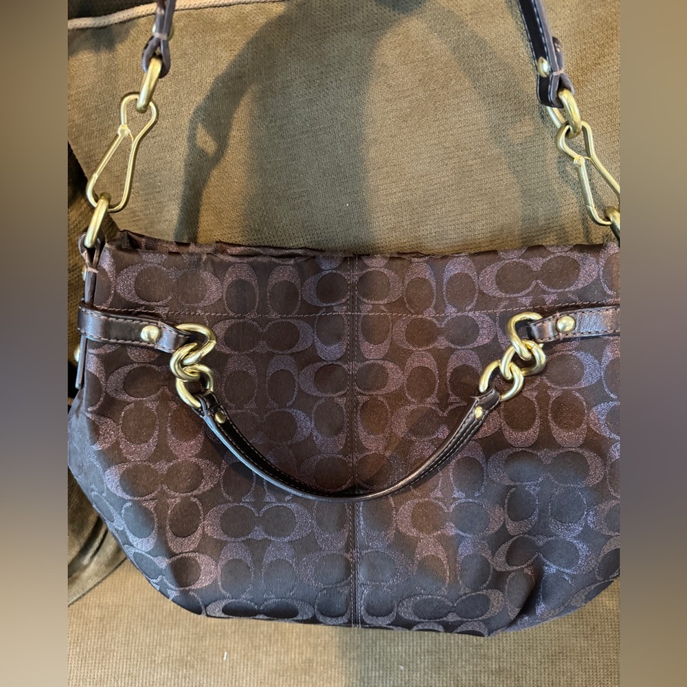 Coach shoulder bag